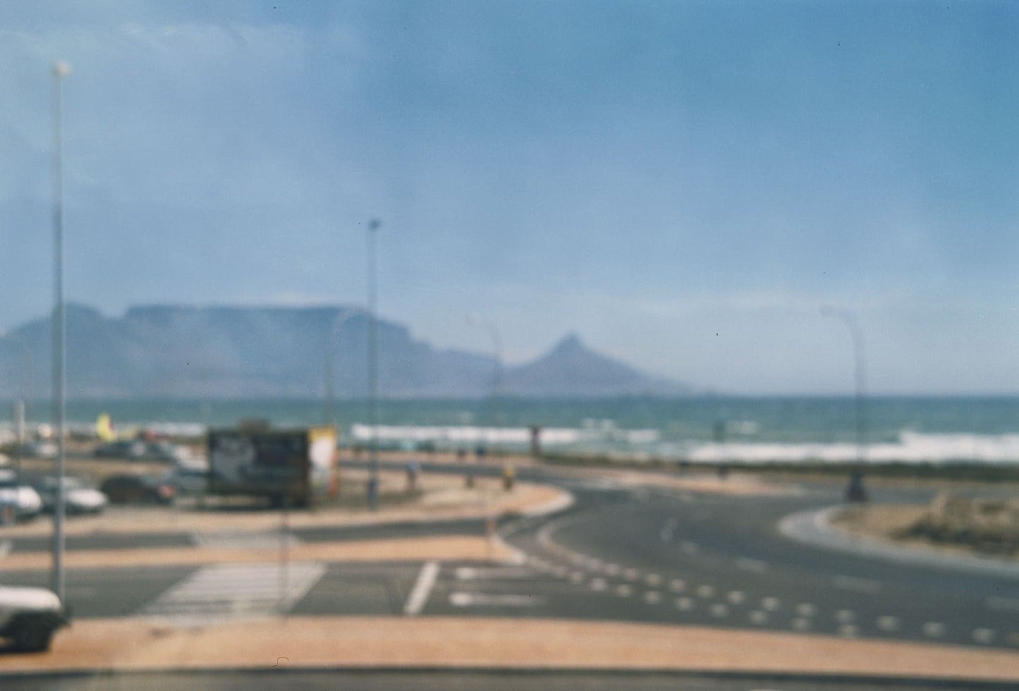 Oudmodies Blouberg - Milette Raats - 50 x 75 cm Museum glass