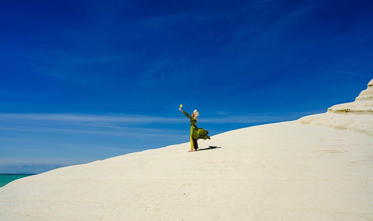 ‘Un linguaggio diverso è una diversa visione' 3 - Premium Photo from Milette Raats - Just $1275! Shop now at Milette Raats